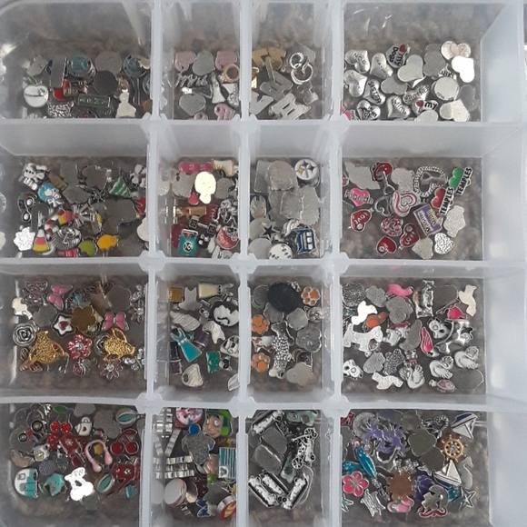 Origami owl type charms and lockets from Micheal's. Posting this for my daughter - Picture 6 of 6